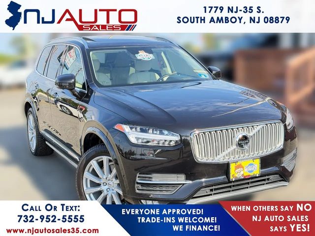 2016 Volvo XC90 T6 Inscription AWD photo
