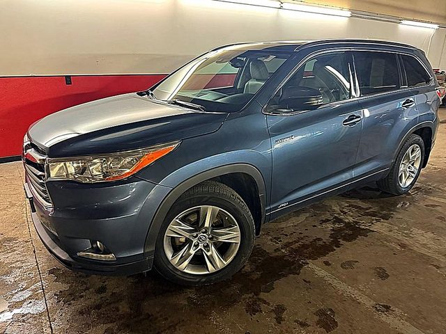 2016 Toyota Highlander Limited Platinum AWD photo