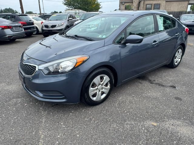2016 Kia Forte LX FWD photo