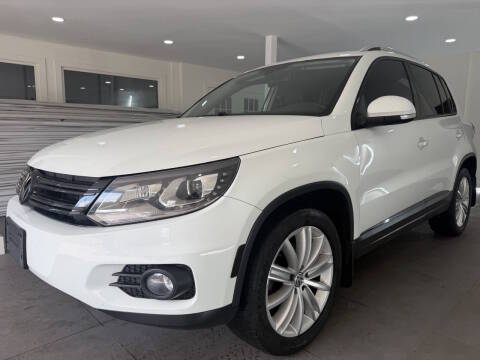 2016 Volkswagen Tiguan SE AWD photo