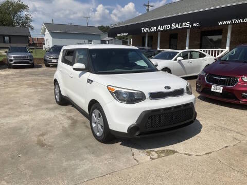 2016 Kia Soul Base FWD photo