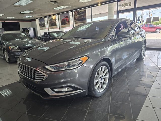 2017 Ford Fusion SE FWD photo