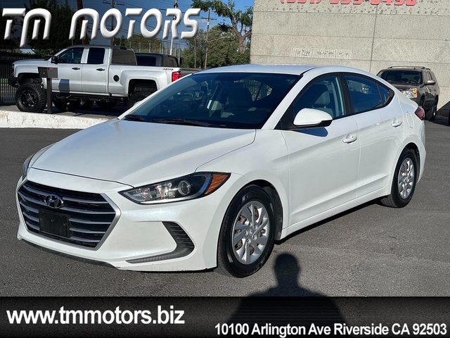 2017 Hyundai Elantra SE FWD photo