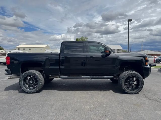 2016 Chevrolet Silverado 2500HD LT 4WD photo