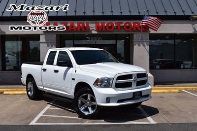 2016 Ram 1500 Express 4WD photo