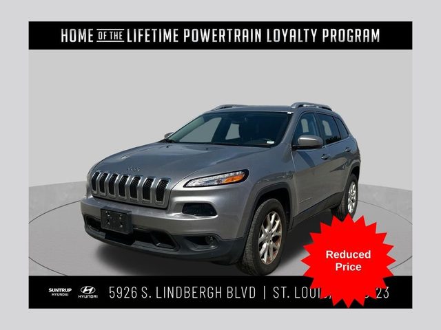2016 Jeep Cherokee Latitude 4WD photo
