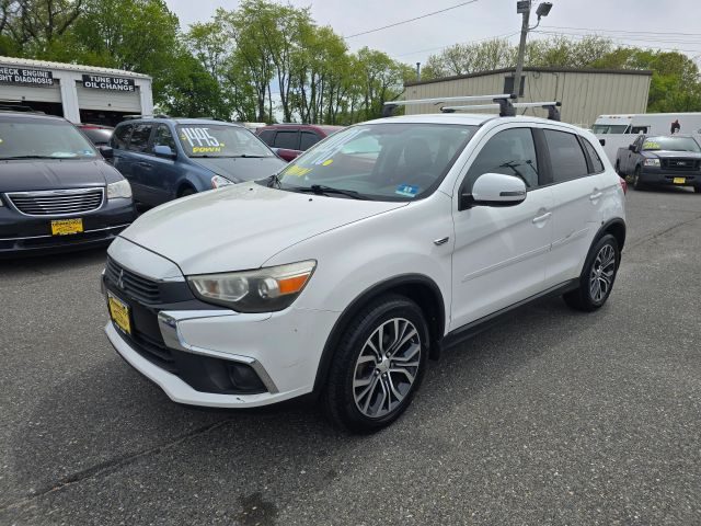 2016 Mitsubishi Outlander Sport 2.4 ES 4WD photo