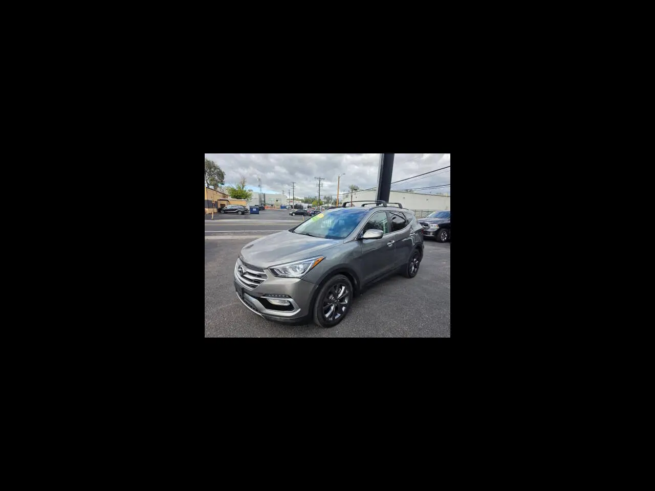 2017 Hyundai Santa Fe Sport 2.0T AWD photo