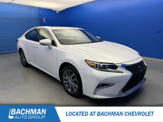 2016 Lexus ES Hybrid FWD photo