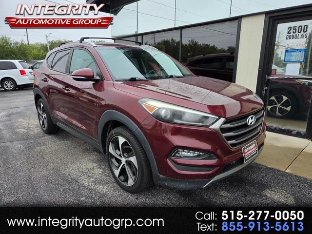 2016 Hyundai Tucson Sport AWD photo