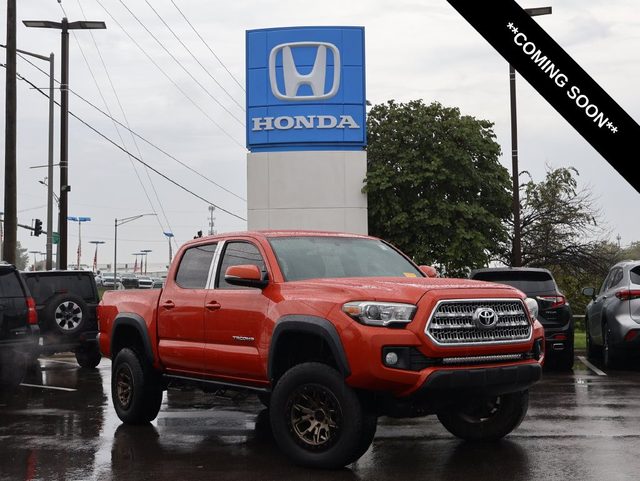 2016 Toyota Tacoma TRD Sport 4WD photo