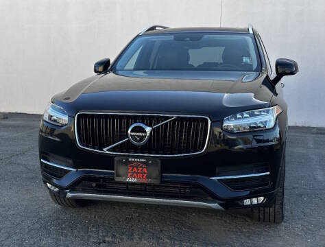 2016 Volvo XC90 T5 Momentum AWD photo