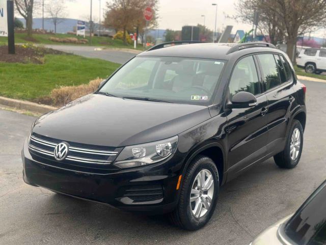 2016 Volkswagen Tiguan S AWD photo