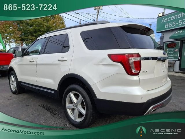 2016 Ford Explorer XLT 4WD photo