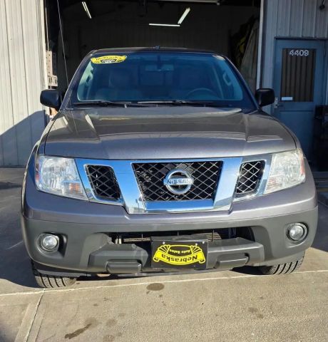 2016 Nissan Frontier SV 4WD photo