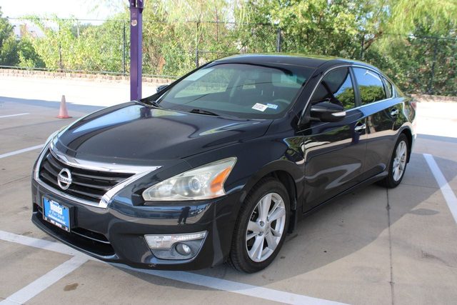 2015 Nissan Altima 2.5 SV FWD photo