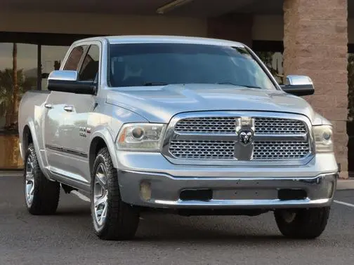 2016 Ram 1500 Laramie 4WD photo