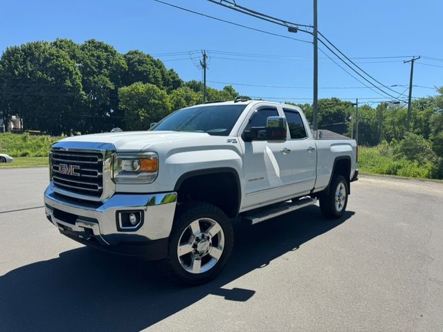 2016 GMC Sierra 2500HD SLT 4WD photo