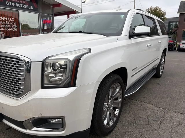2016 GMC Yukon XL Denali 4WD photo