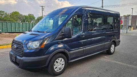 2016 Ford Transit Passenger Wagon XL RWD photo