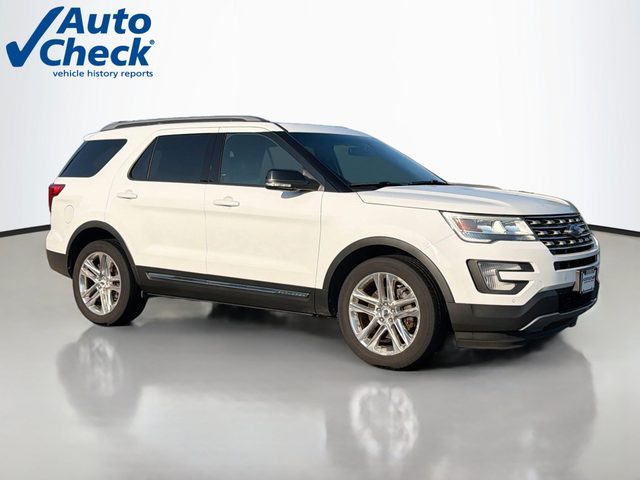 2016 Ford Explorer XLT 4WD photo