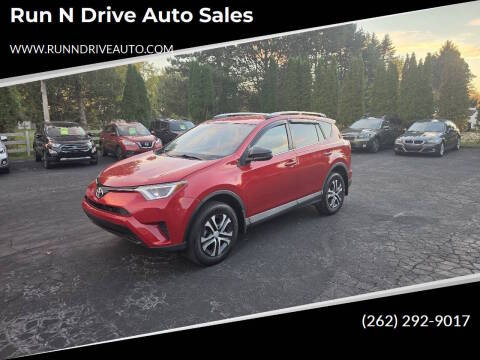 2016 Toyota RAV4 LE AWD photo