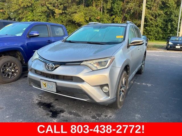 2016 Toyota RAV4 XLE FWD photo