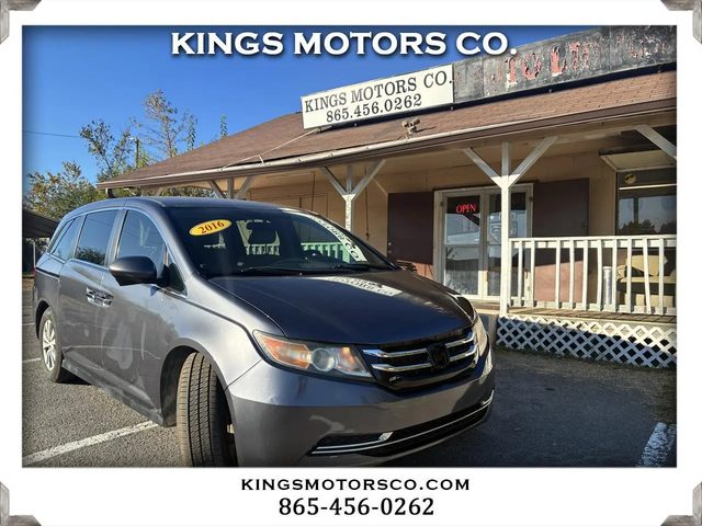 2016 Honda Odyssey SE FWD photo