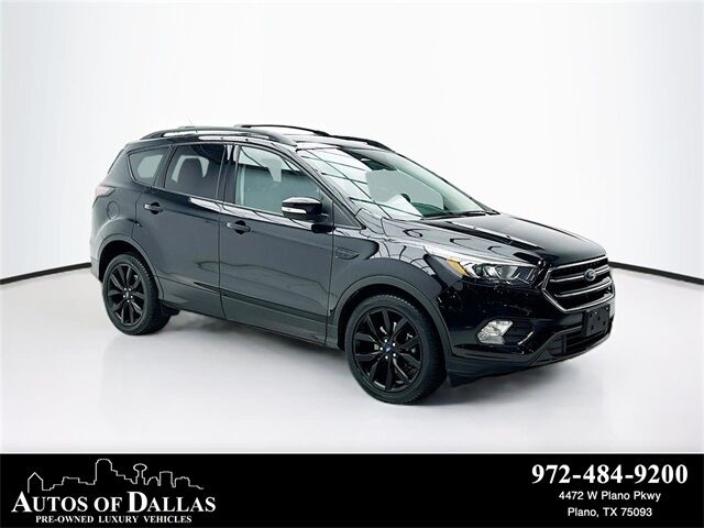 2017 Ford Escape Titanium FWD photo