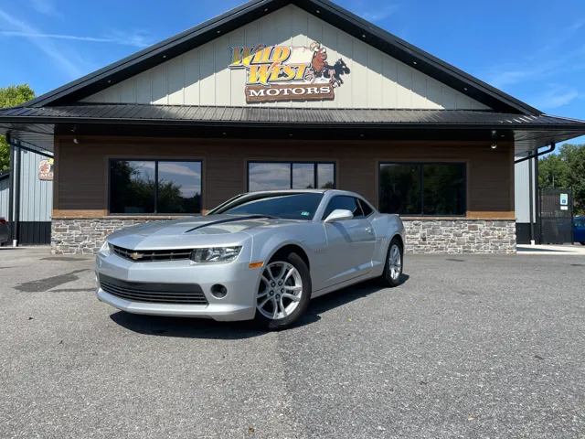 2015 Chevrolet Camaro LT RWD photo