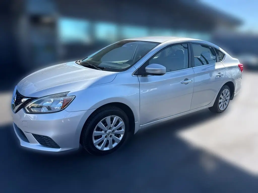 2016 Nissan Sentra S FWD photo