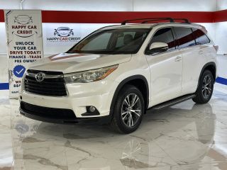 2016 Toyota Highlander XLE FWD photo