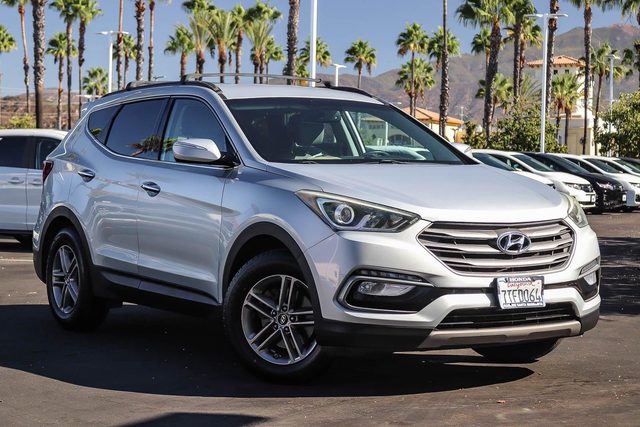 2017 Hyundai Santa Fe Sport 2.4L FWD photo