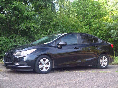 2016 Chevrolet Cruze LS FWD photo