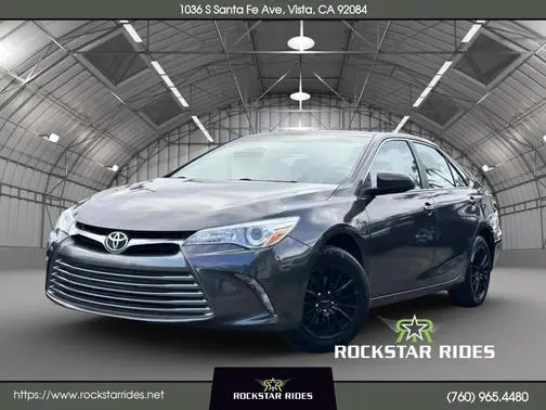 2016 Toyota Camry LE FWD photo
