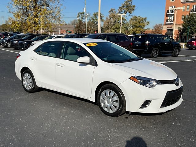 2016 Toyota Corolla LE FWD photo