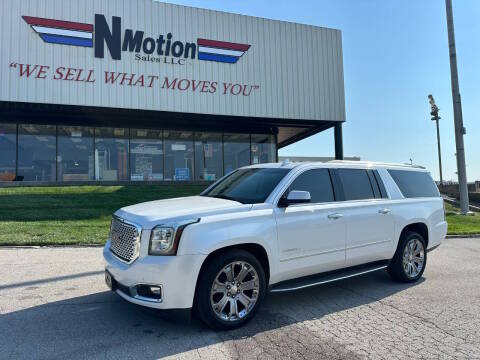 2016 GMC Yukon XL Denali 4WD photo
