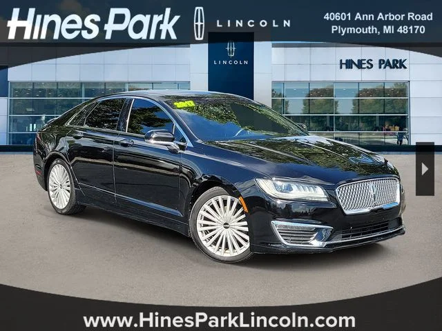 2017 Lincoln MKZ Reserve AWD photo