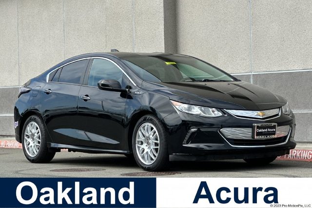 2017 Chevrolet Volt LT FWD photo