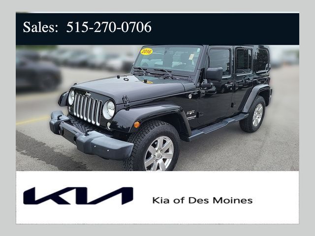 2016 Jeep Wrangler Unlimited Sahara 4WD photo