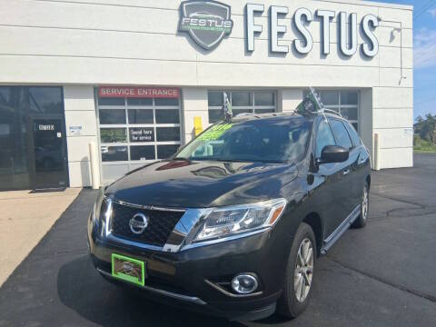 2016 Nissan Pathfinder SL 4WD photo