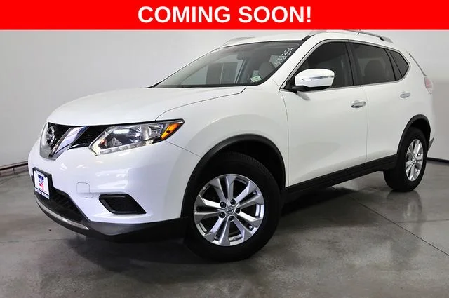 2016 Nissan Rogue SV FWD photo