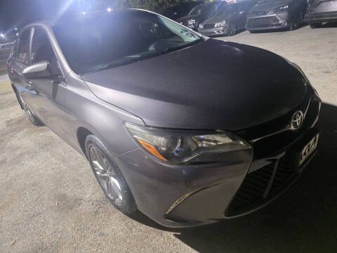 2016 Toyota Camry SE FWD photo