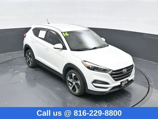 2016 Hyundai Tucson Sport FWD photo