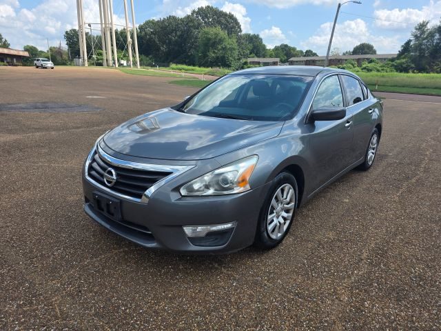 2015 Nissan Altima 2.5 S FWD photo