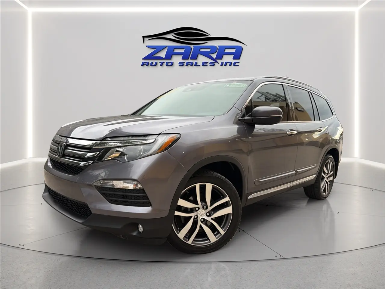 2016 Honda Pilot Touring AWD photo