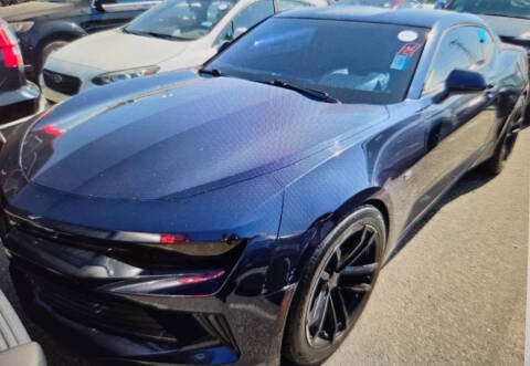 2016 Chevrolet Camaro 1LT RWD photo