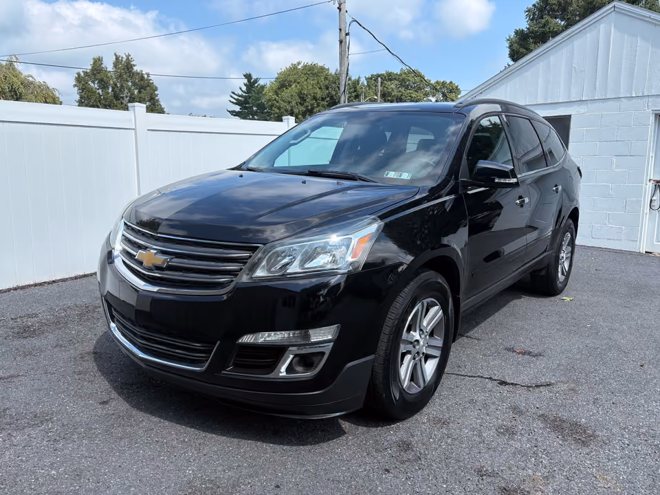 2016 Chevrolet Traverse LT AWD photo
