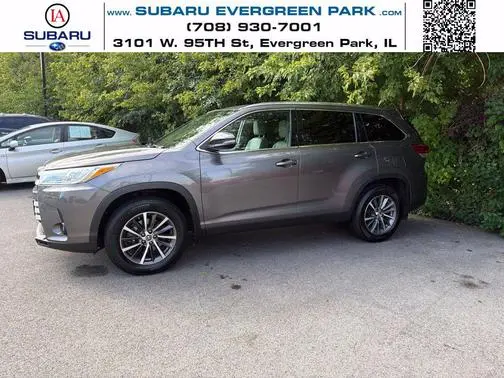 2016 Toyota Highlander LE Plus AWD photo