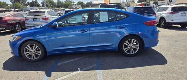 2017 Hyundai Elantra Limited FWD photo